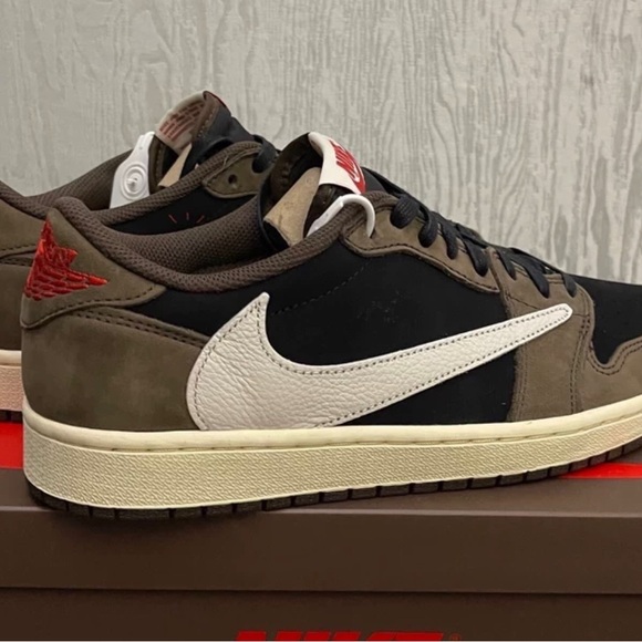 Nike Jordan 1 retro low OG SP Travis Scott mocha sneakers - Picture 3 of 8